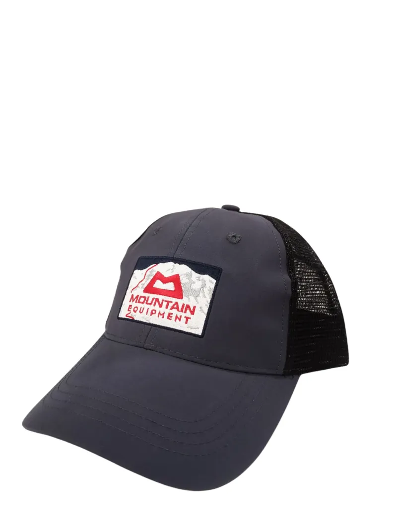 Mountain Equipment Adult Yosemite Cap in Ombre Blue/Black